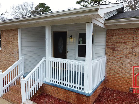 Red Gate Realty(864)221-6935