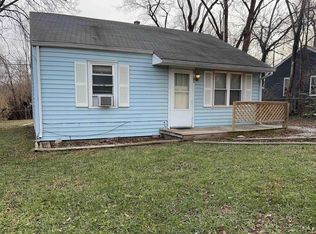 1914 SE Michigan Ave, Topeka, KS 66607