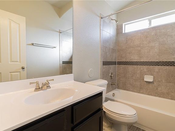 5th image of 7528 Eagle Vista Dr