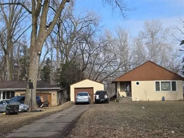 2091 Nebraska Ave E, Saint Paul, MN 55119