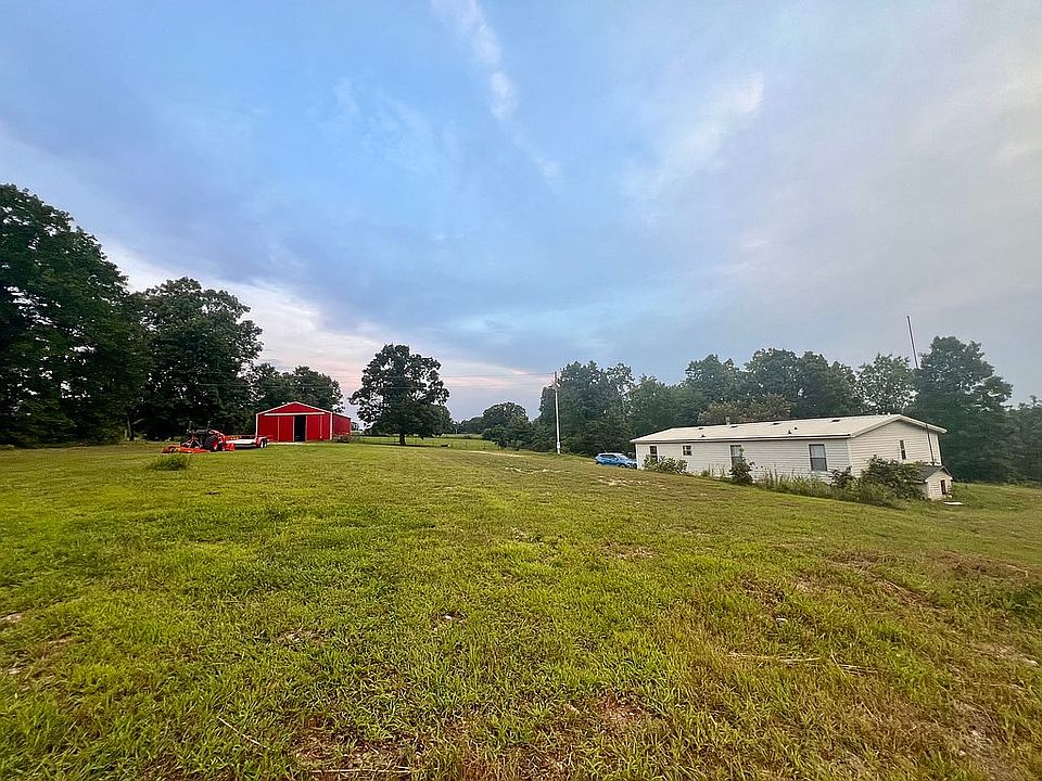 1st image of 88 White Oak Ln