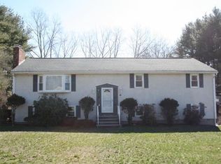 14 Village Row, Lynnfield, MA 01940