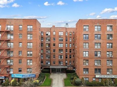 3060 Ocean Ave APT 3M, Brooklyn, NY, 11235