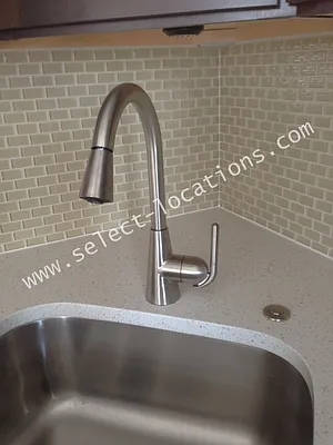 Rented by Select Locations Inc. | media 17