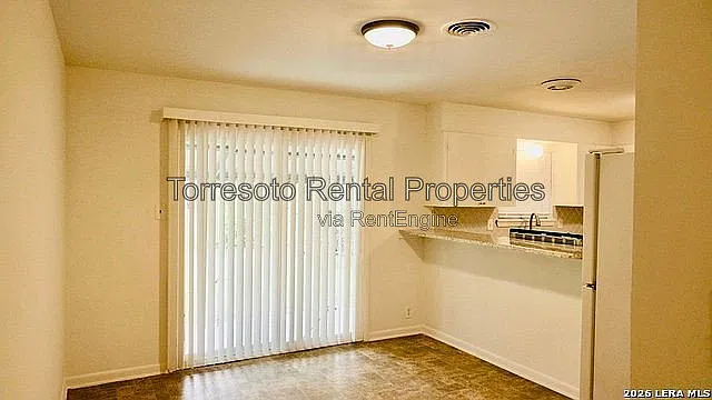 3 bed, 2.0 bath, 1174 sqft, $1,500 — Photo 3
