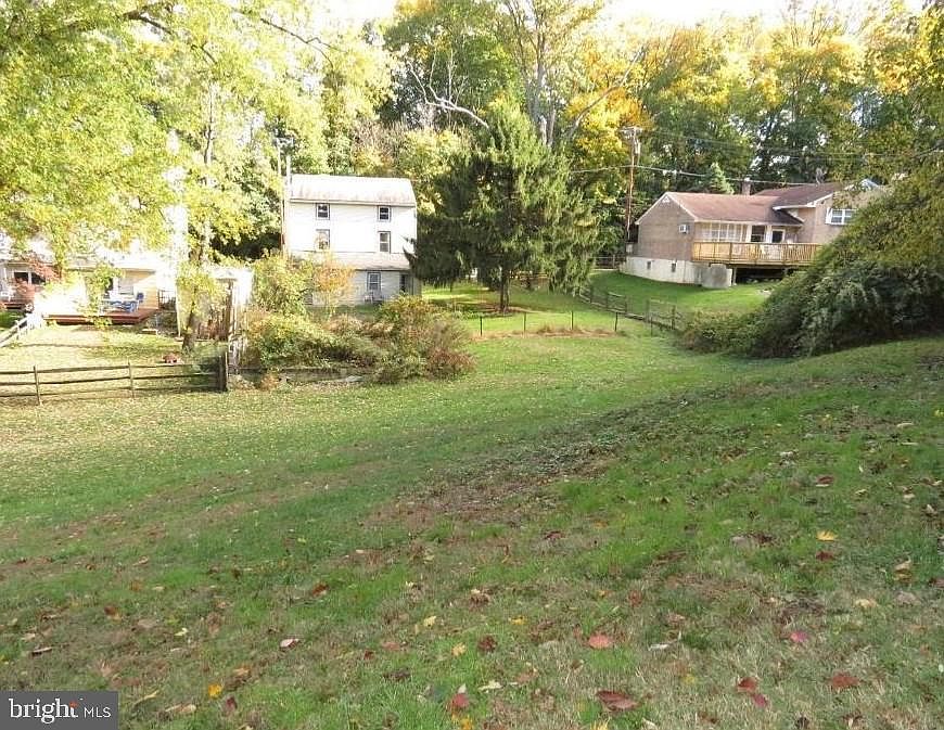 1st image of 551 Gorgas Ln #A