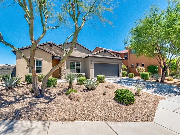 3rd image of 3762 E Zachary Dr