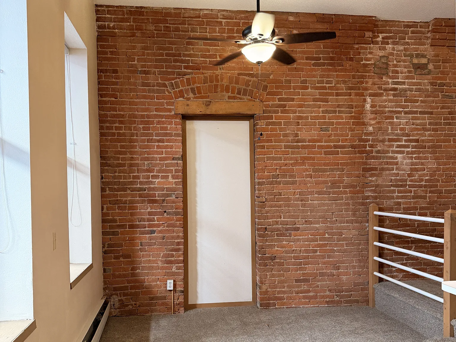 Studio, 550 sqft, $900 — Photo 2