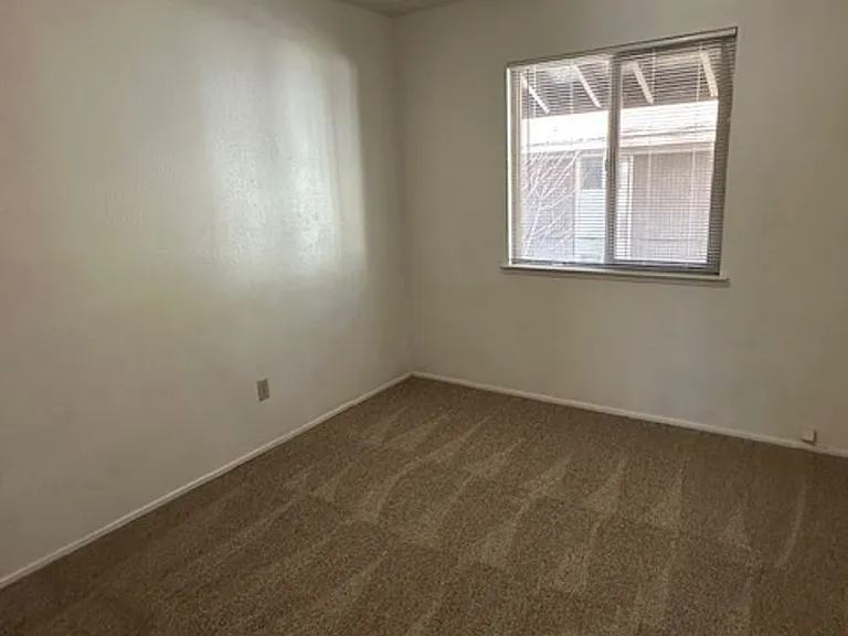 772-776 Tallac Ave — Photo 11