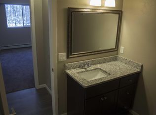 2345 Sunny Ln APT L, Suamico, WI 54313