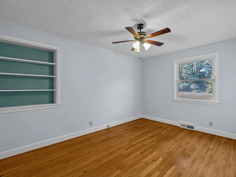 1172 State Highway 150 W — Photo 15