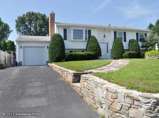 144 N View Ave, Cranston, RI 02920
