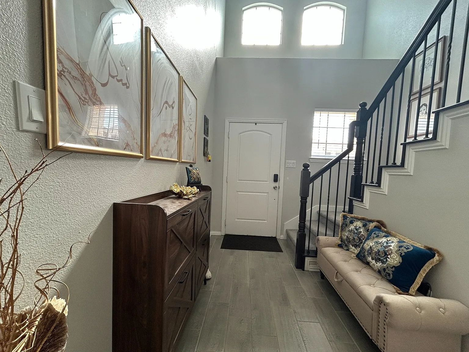3 bed, 2004 sqft, $2,700 — Photo 3