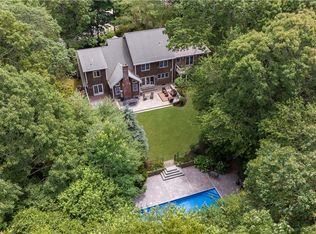 258 Woodridge Dr, North Kingstown, RI 02874