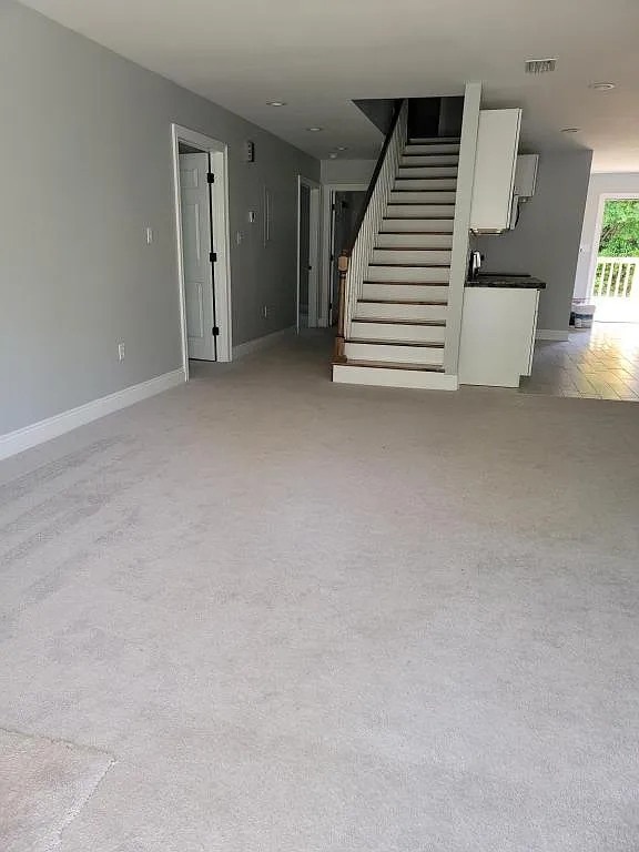 2454 Taylor Ave — Photo 3
