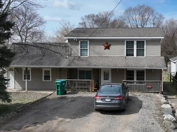 403 Lamb St, Perry, MI 48872