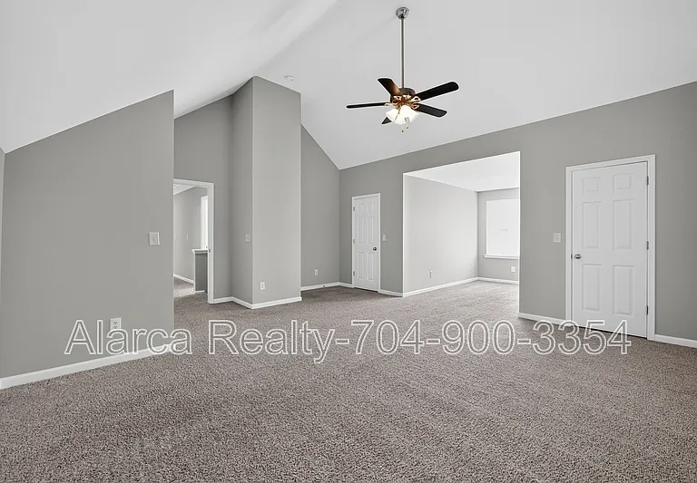 2041 White Cedar Ln — Photo 20