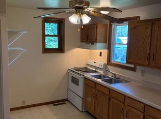 1122 9th Ave SW, Aberdeen City, SD 57401