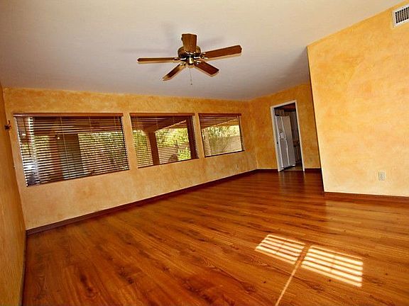 2nd image of 3345 N Pantano Rd