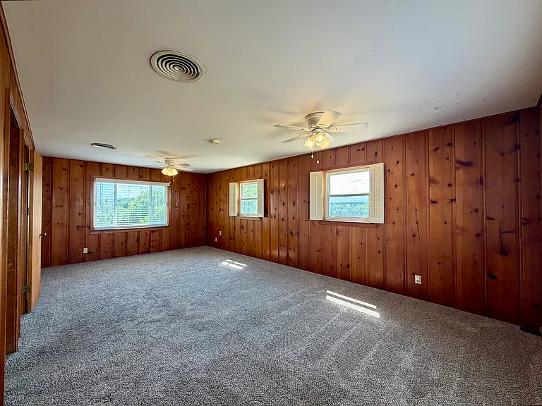 2919 W Main St — Photo 23