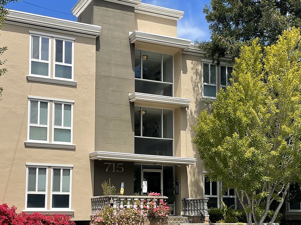 1st image of 715 Laurel Ave APT 105