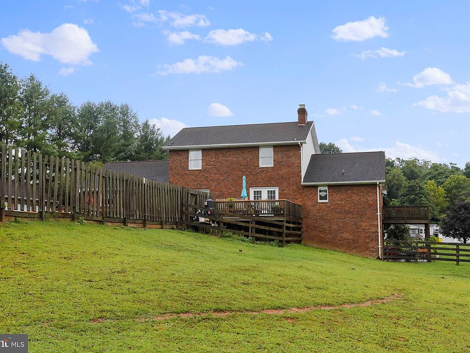 105 Grade Rd, Falling Waters, WV 25419 Zillow