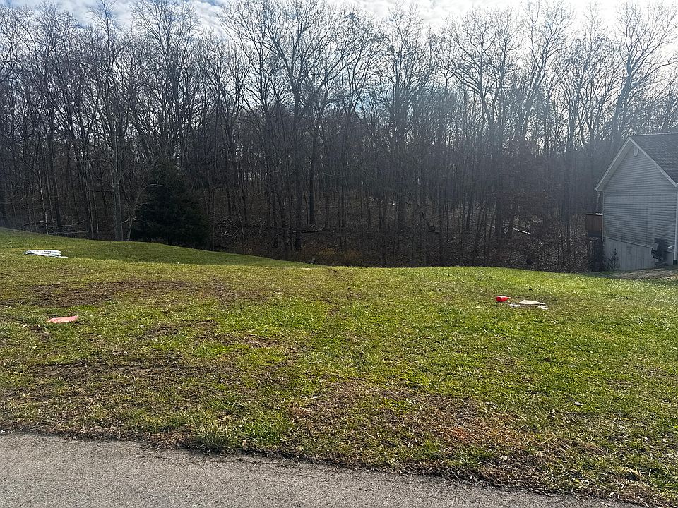 1st image of 310 Oakwood Dr