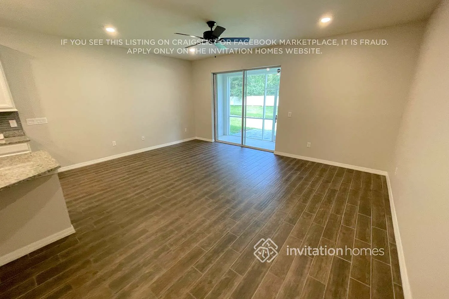 2893 Grand Kemerton Pl #71 Tampa, FL 33618 — Photo 2