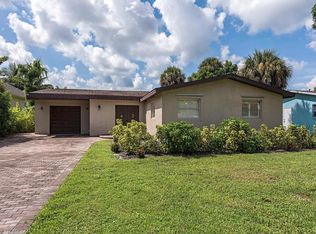 1466 Curlew Ave, Naples, FL 34102