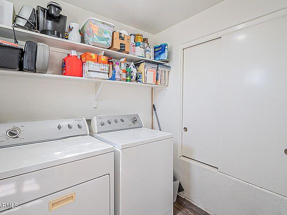 2nd image of 1747 E Northern Ave Unit 258