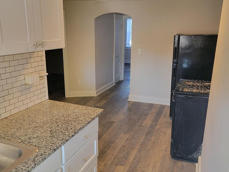 1st image of 62 Mechanic St APT 2