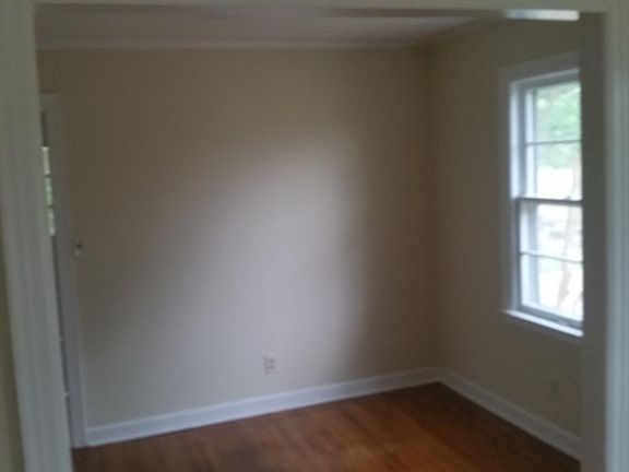 5th image of 1550 Pierce Ave