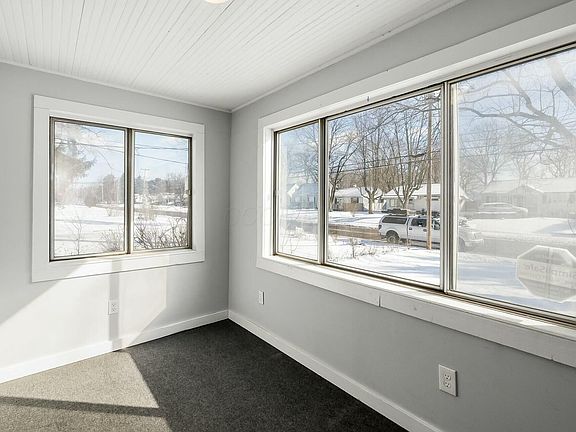 5th image of 535 Robinwood Ave