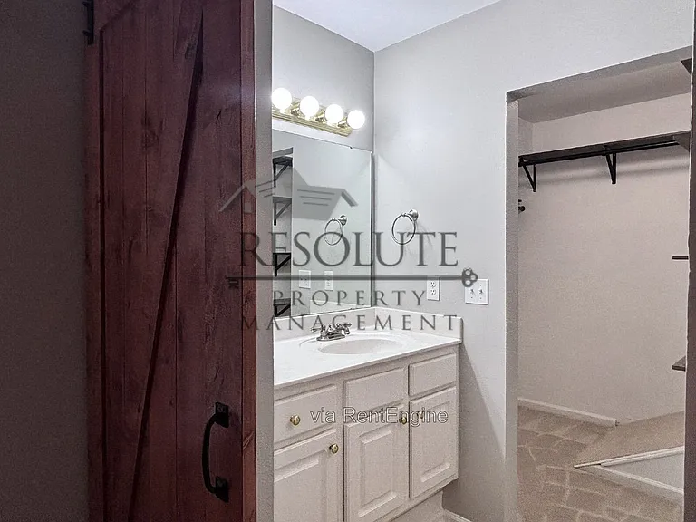 7825 Falcon Rest Cir — Photo 9