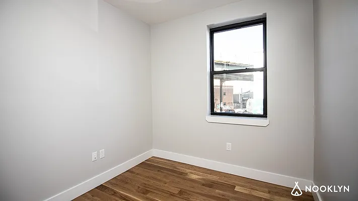Rented by Nooklyn NYC LLC | media 11