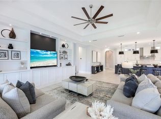 16380 Corsica Way UNIT 201, Naples, FL 34110