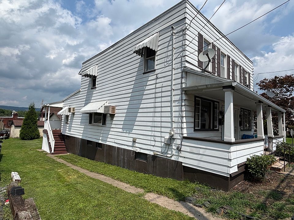1st image of 33 Warner St #1