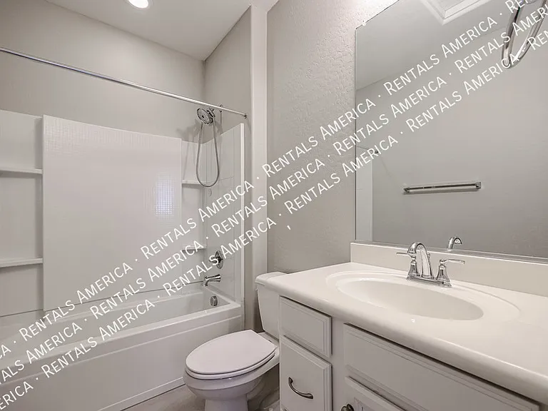 1701 E Dogwood Ln — Photo 26