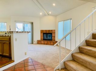 735 Santa Clara Pl #4, San Diego, CA 92109