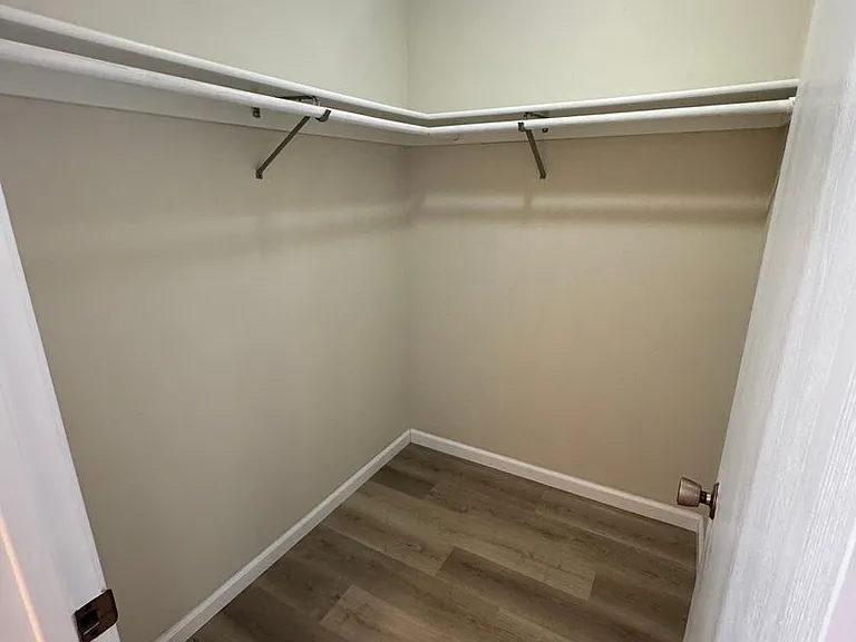 239 Almondtree Ln — Photo 11