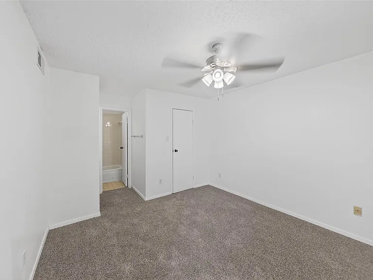 2750 Holly Hall St #1706 — Photo 19