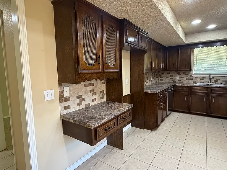 1408 S Chestnut Ave — Photo 20