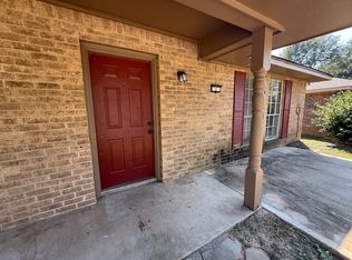 3015-3017 W Cerliano Dr, Longview, TX 75605