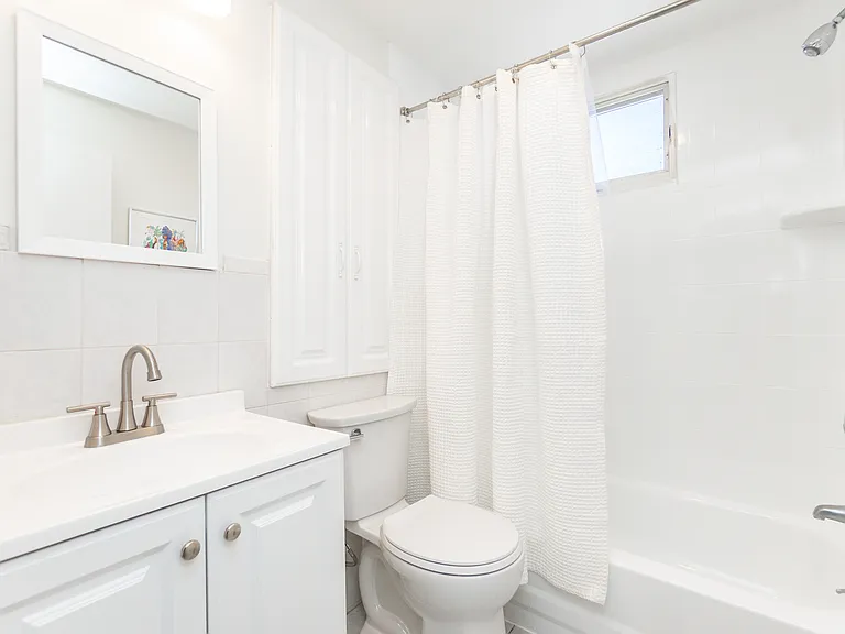310 Forest St #2 — Photo 6