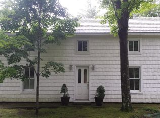 9531 S 31st Rd, Cadillac, MI 49601