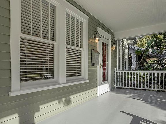 5th image of 3217 W Palmira Ave