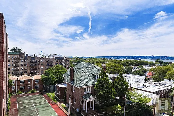 Sold by Halstead Real Estate | media 27
