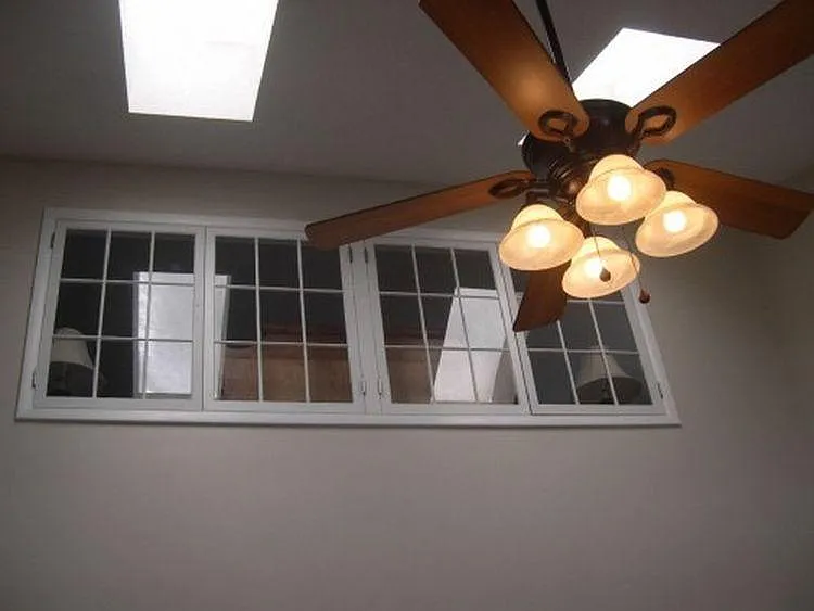824 W Aaron Dr — Photo 29