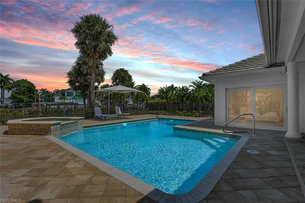 5 bed, 3.5 bath, 3514 sqft, $45,000 — Photo 3