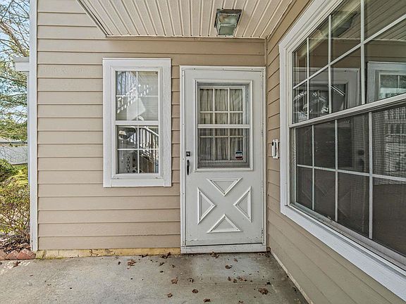 5th image of 550 Central Ave #M-14